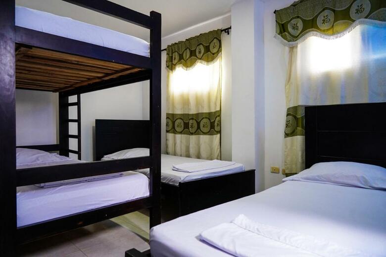 Hotel Jiisot Camarones Inn