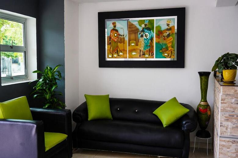 Hotel Jiisot Camarones Inn