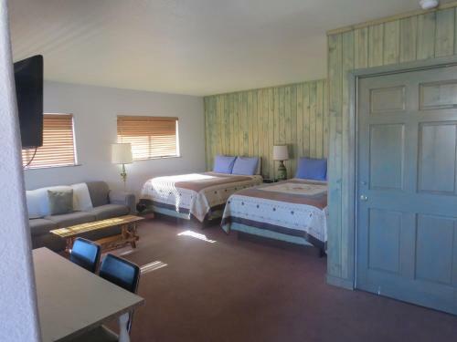 Mountain Motel