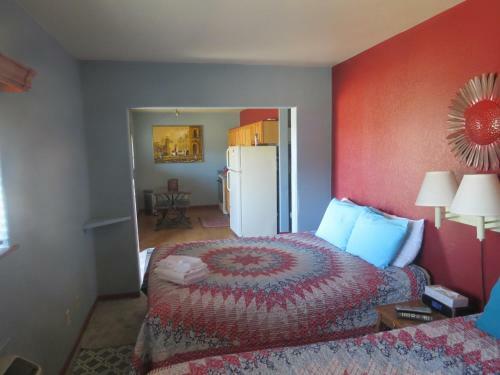 Mountain Motel