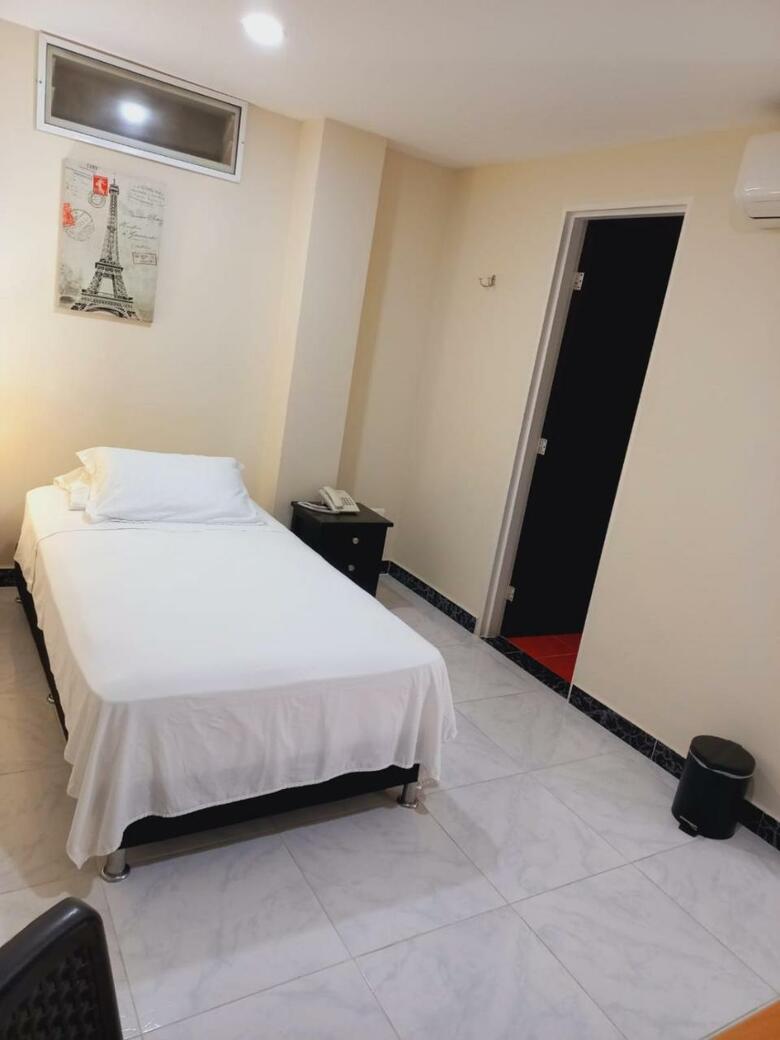 Hotel Oasys Blue