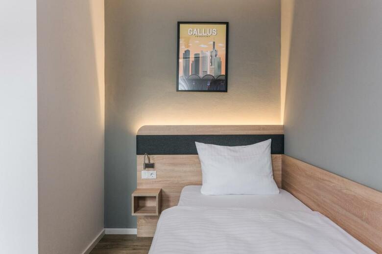 Homaris Corner Hotel