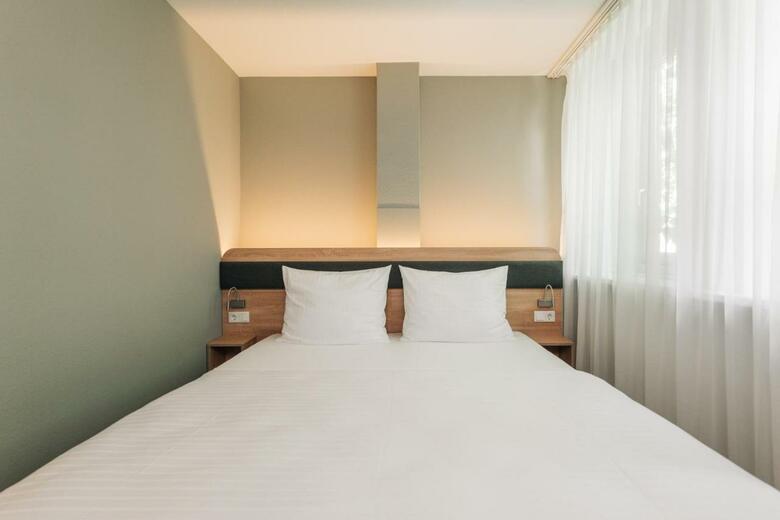 Homaris Corner Hotel