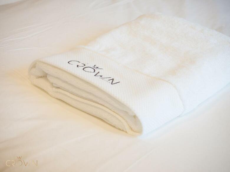 Crown Hotel