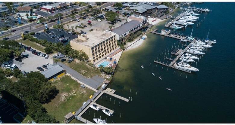 Hotel Inn On Destin Harbor