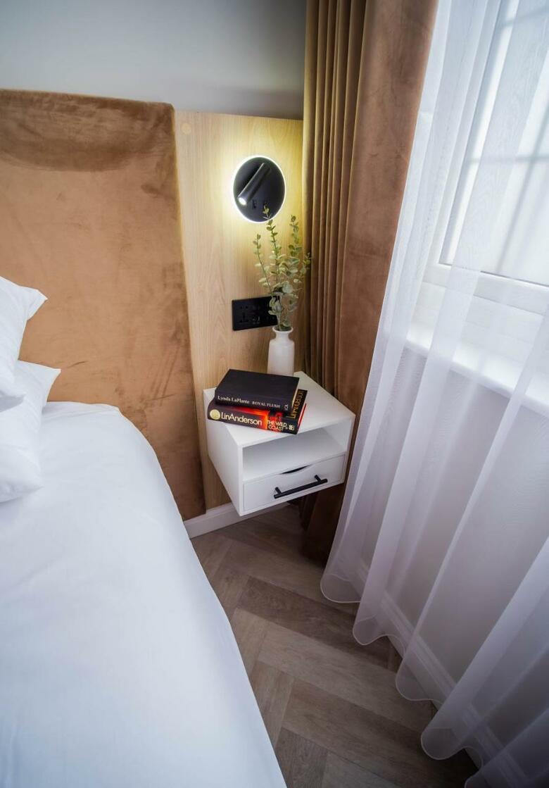Apart Hotel Rugby -self Check In-