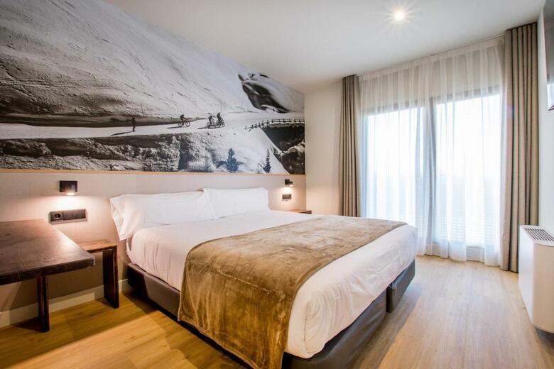 Hotel Llivia