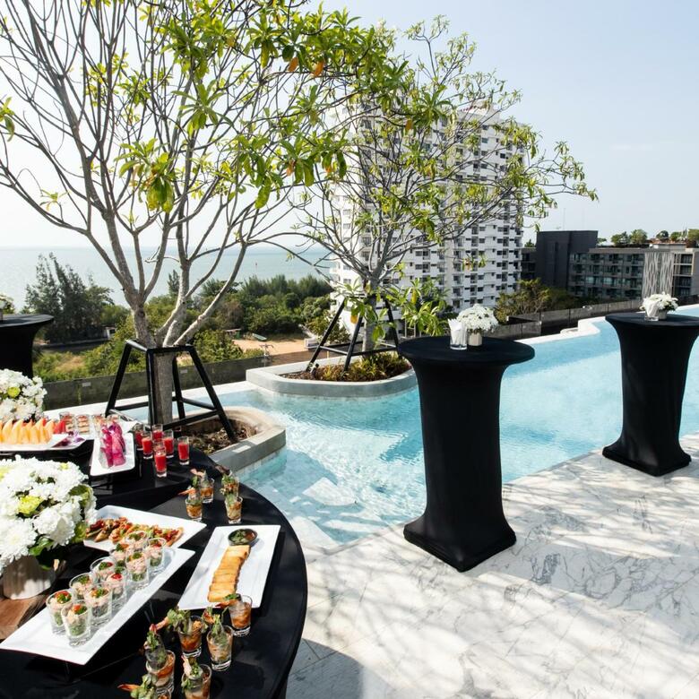 Hotel Howard Johnson By Wyndham Pattaya Jc
