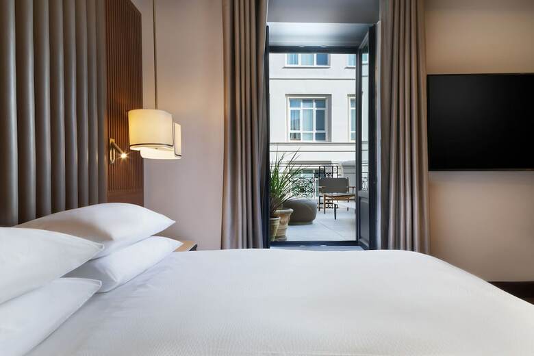 Jw Marriott Hotel Madrid