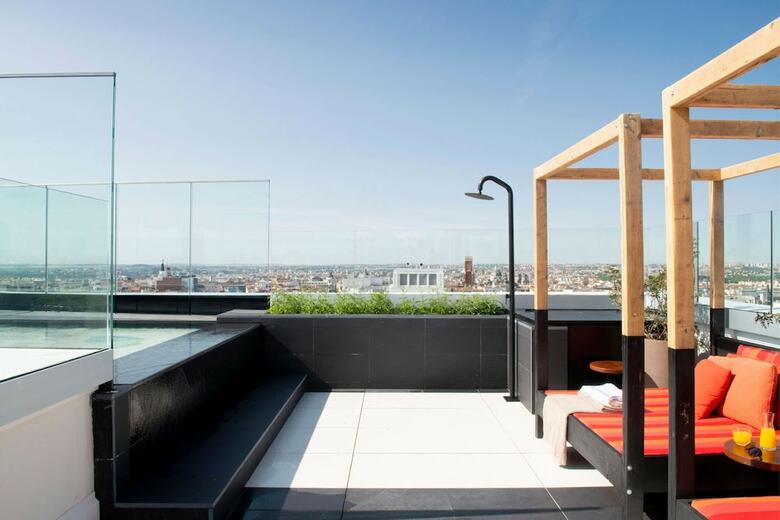 Hotel Montera Madrid, Curio Collection By Hilton