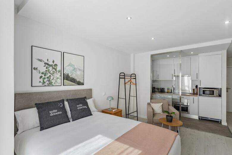 Aparthotel Limehome Madrid Calle de La Paloma