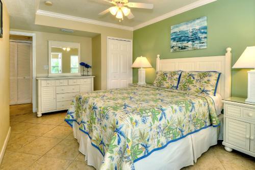 Hotel Barefoot Beach Resort