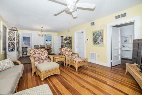 Sun N Fun Beachfront Vacation Rentals