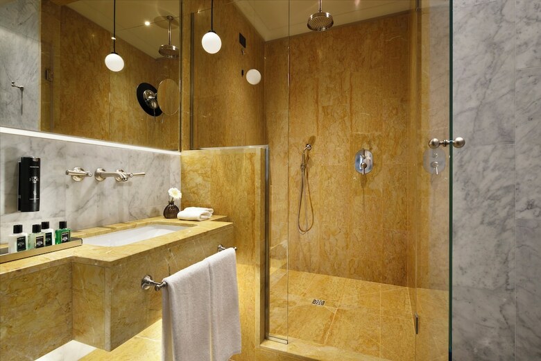 Floren Luxury Hotel