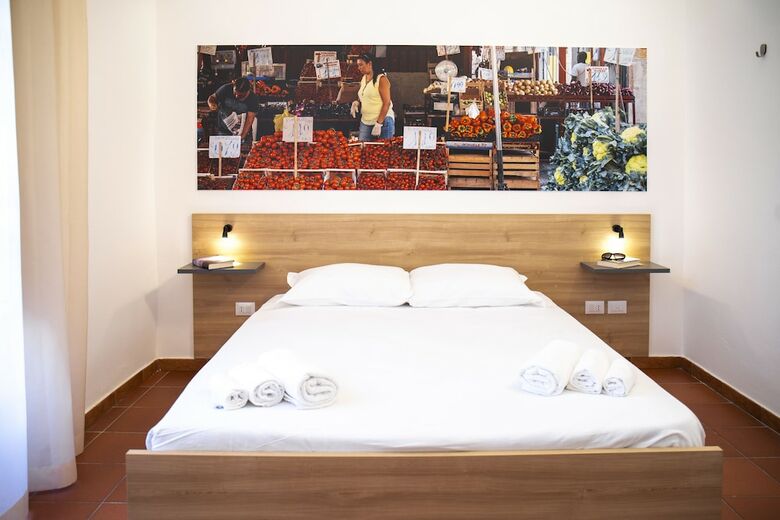 Ballar� Hotel