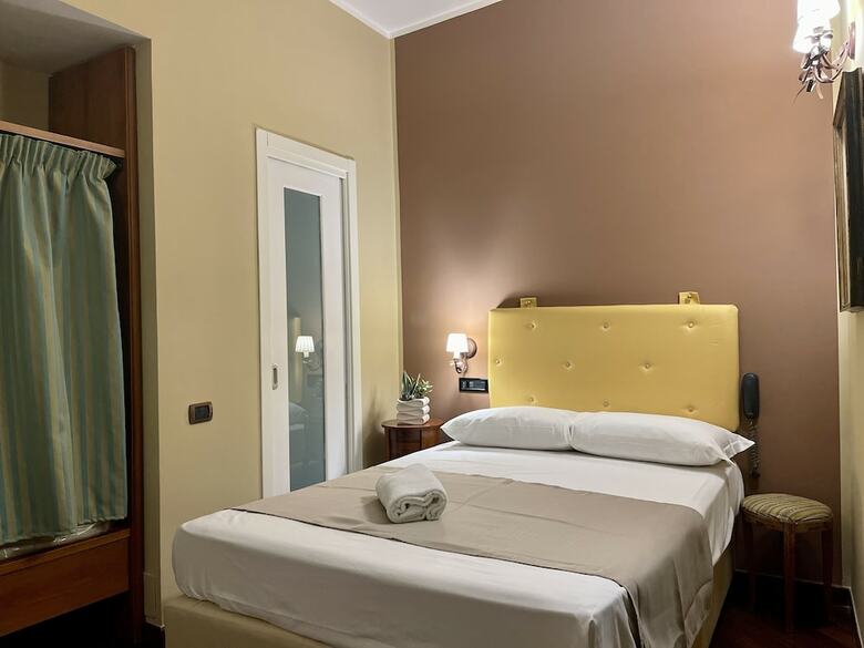 Hotel Suite Ares