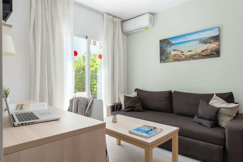 Aparthotel Apartamentos Olive Beach