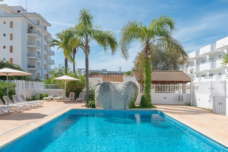 Aparthotel Apartamentos Olive Beach
