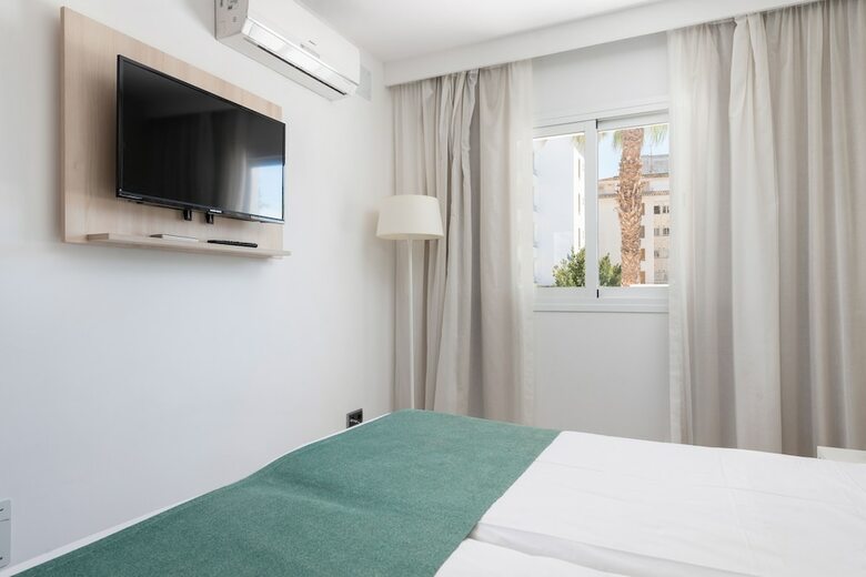 Aparthotel Apartamentos Olive Beach