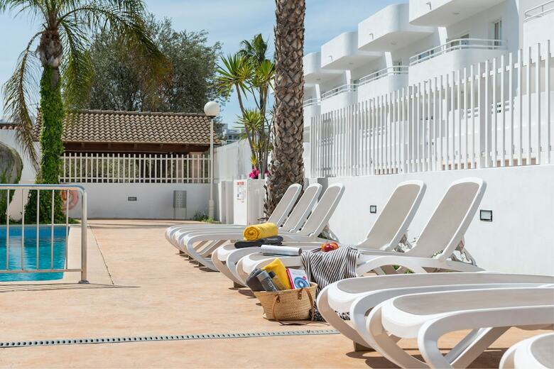 Aparthotel Apartamentos Olive Beach