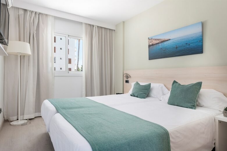 Aparthotel Apartamentos Olive Beach