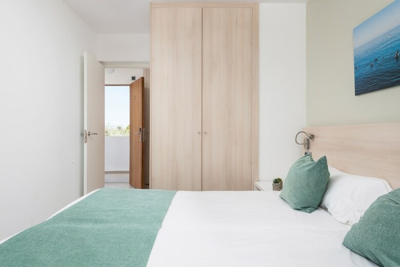 Aparthotel Apartamentos Olive Beach