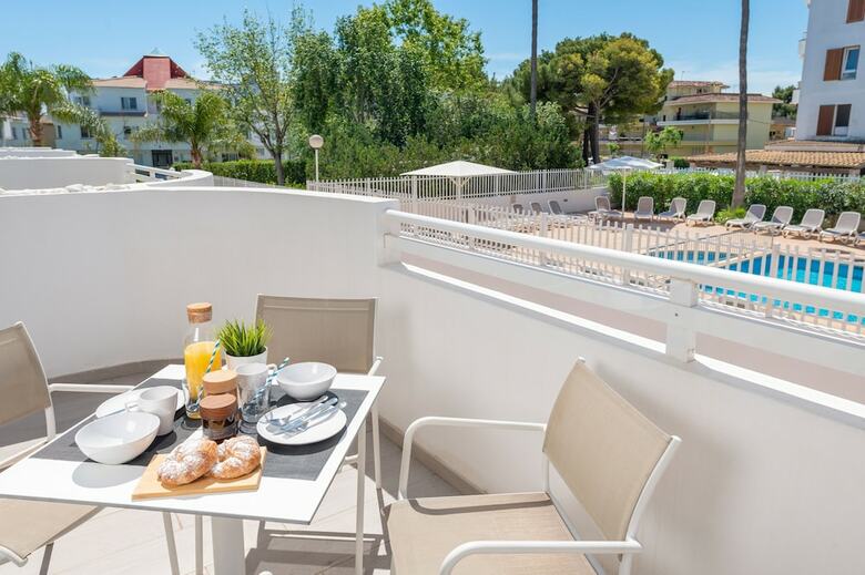 Aparthotel Apartamentos Olive Beach