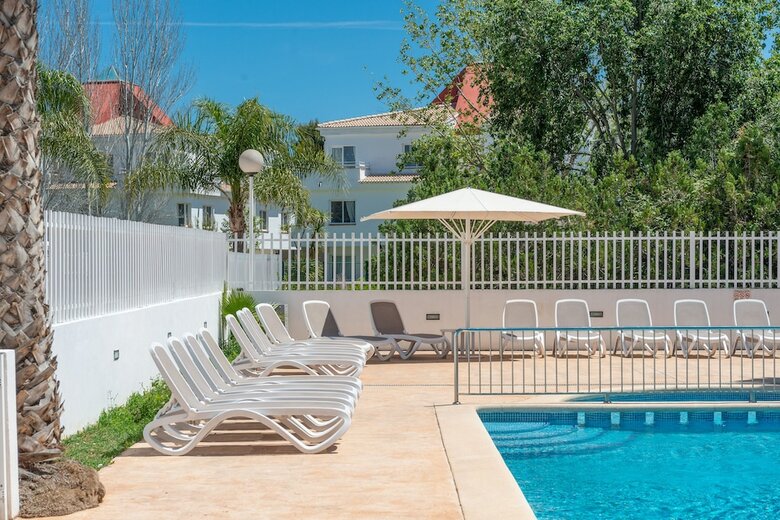 Aparthotel Apartamentos Olive Beach