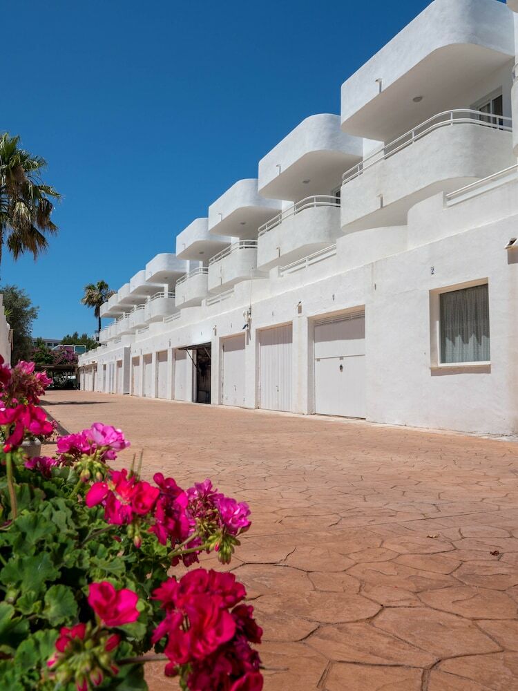 Aparthotel Apartamentos Olive Beach