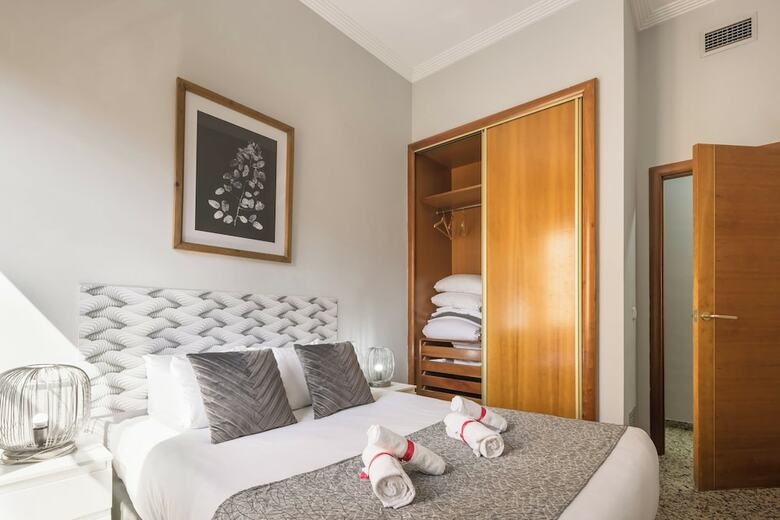 Aparthotel Macflats Valencia Puerto