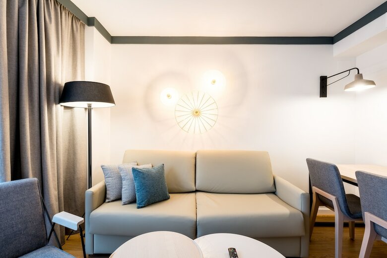Apartamentos Atlumbreras16