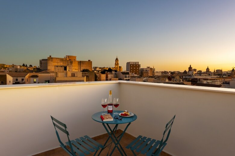 Coeo Aparthotel Parras