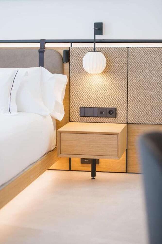 Hotel Myr Puerta Serranos