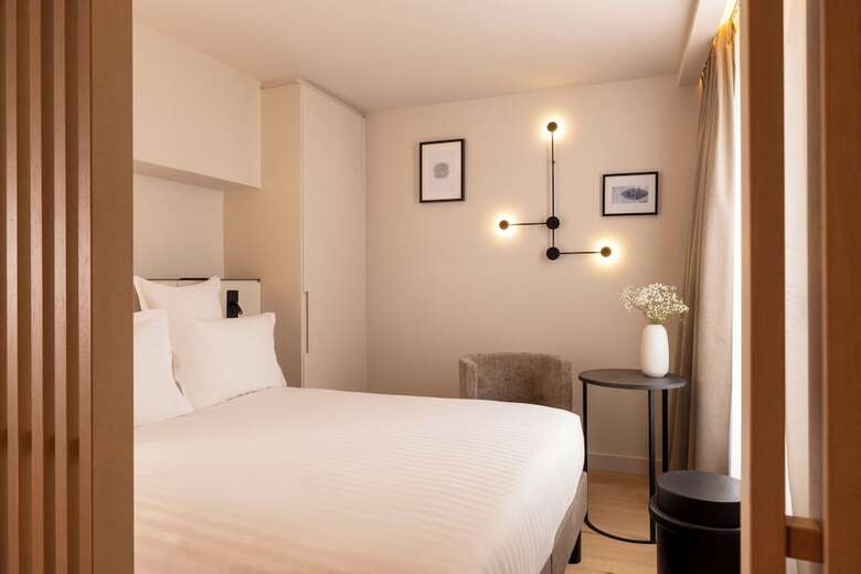 Hotel H�tel Est�