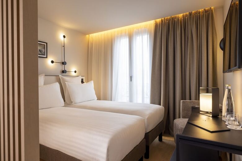 Hotel H�tel Est�