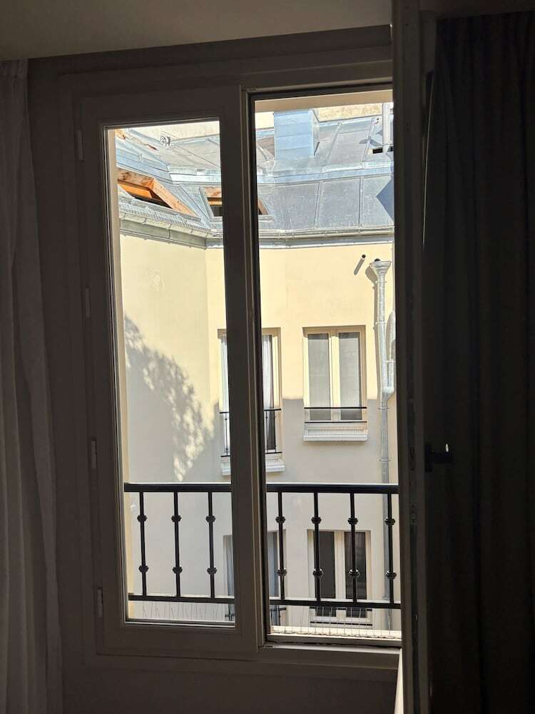 Hotel H�tel Est�
