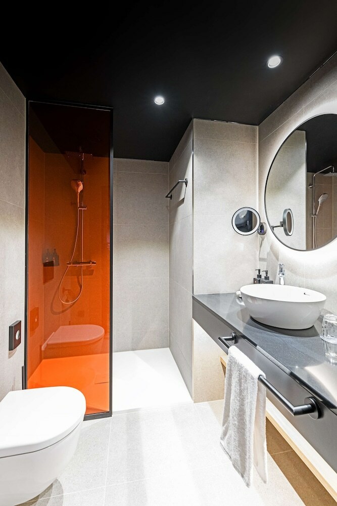 Radisson Red Hotel, Vienna