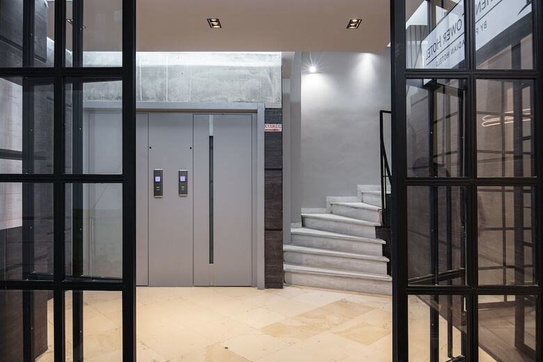 Hotel Athens Tower