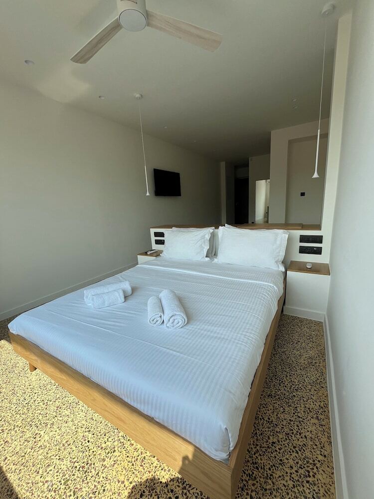 Hotel Athens Tower