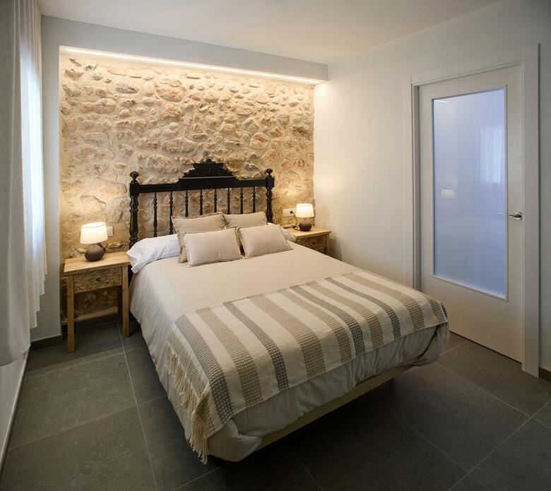 Hostal Hotel Mas Aguil�