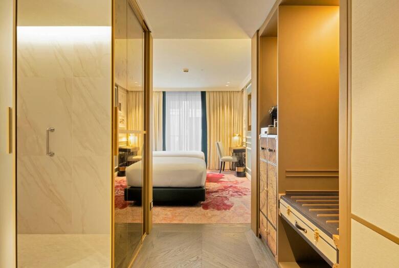 Hotel The Emerald House Lisbon - Curio Collection By Hilton