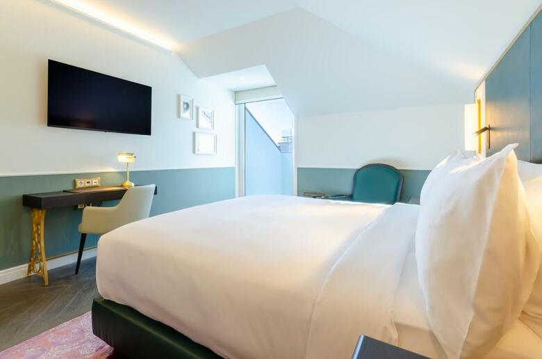 Hotel The Emerald House Lisbon - Curio Collection By Hilton