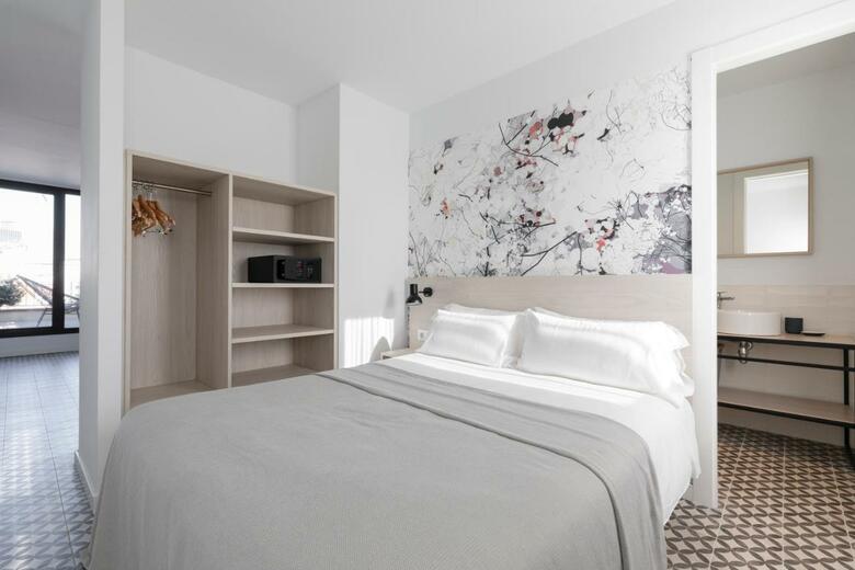 Aspasios Poble Nou Apartments
