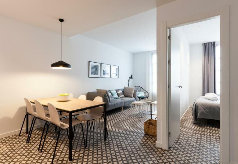 Aspasios Poble Nou Apartments