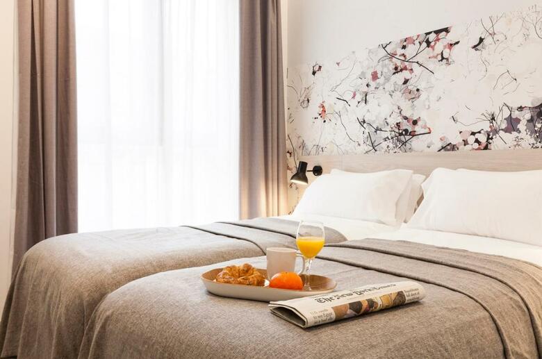 Aspasios Poble Nou Apartments
