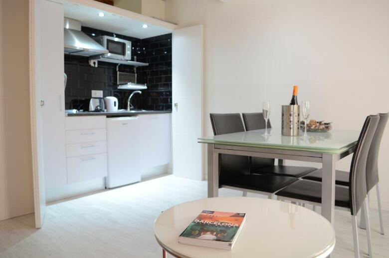 Poble Sec Apartments