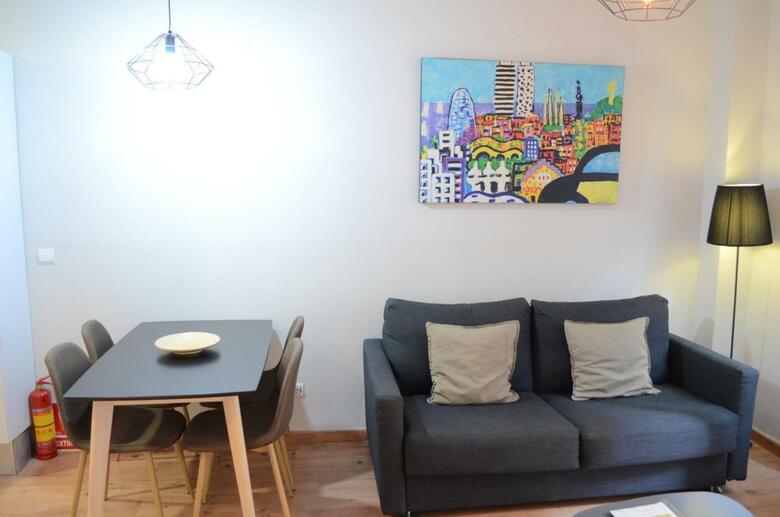 Poble Sec Apartments