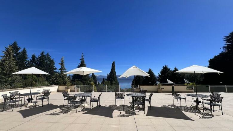 Hotel Huinid Bustillo Caba�as