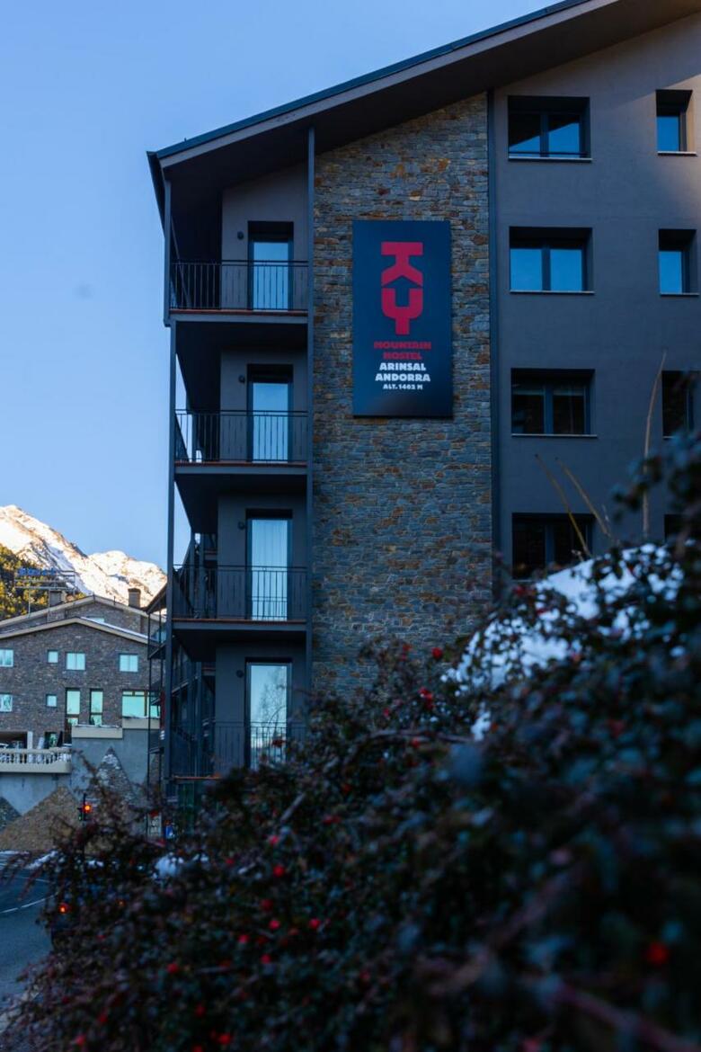 Ky Mountain Hostel Arinsal