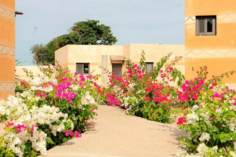Hotel King Baobab Lodge